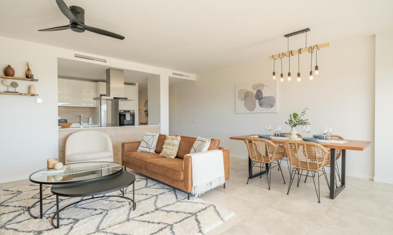 Ar 17 South Bay Lägenhet Estepona Exteriör bild