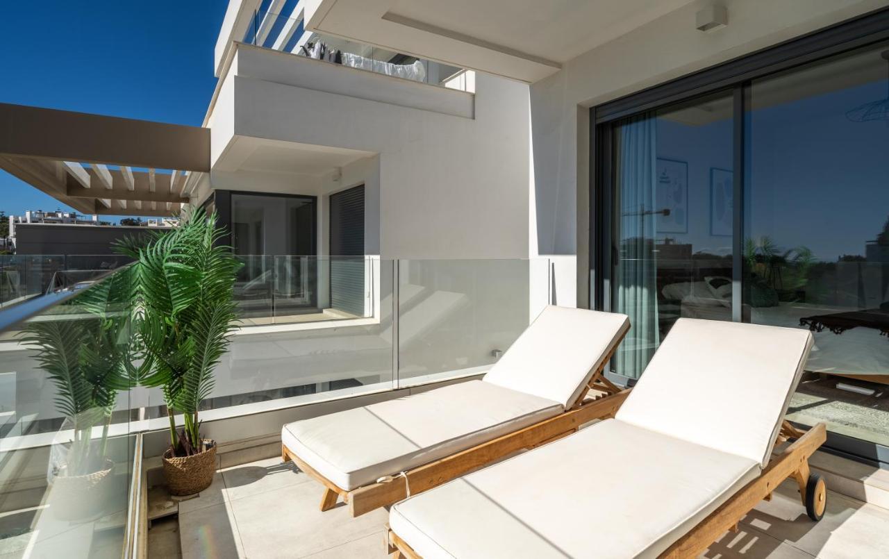 Ar 17 South Bay Lägenhet Estepona Exteriör bild