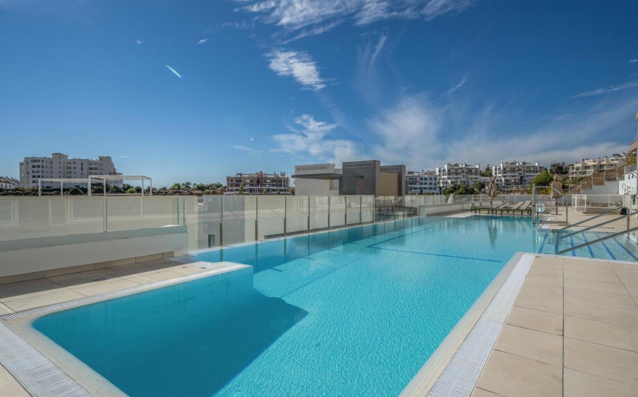 Ar 17 South Bay Lägenhet Estepona Exteriör bild